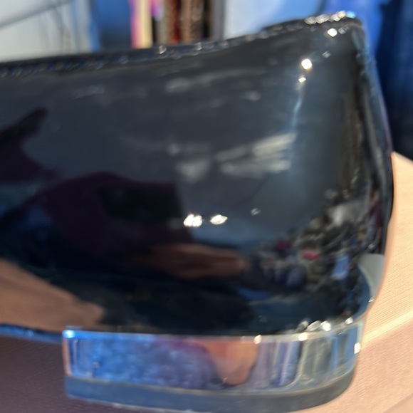 Miu Miu Bow Flat Sz 39 Patent Leather - Picture 9 of 12